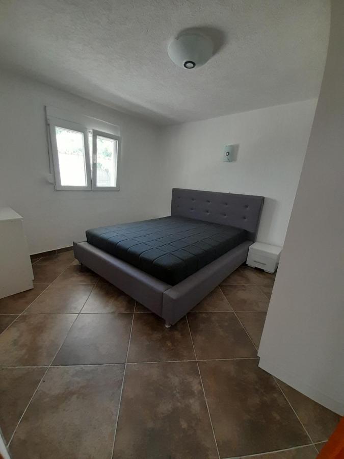 Apartmani Buena Vista バール エクステリア 写真