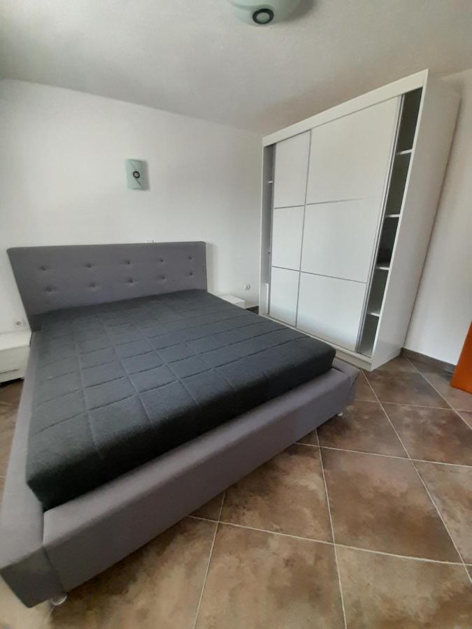 Apartmani Buena Vista バール エクステリア 写真