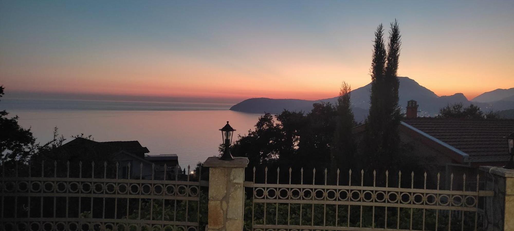 Apartmani Buena Vista バール エクステリア 写真