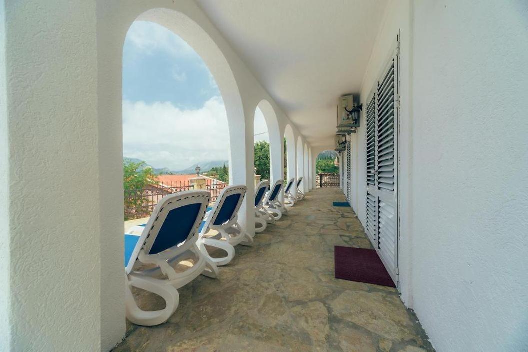 Apartmani Buena Vista バール エクステリア 写真