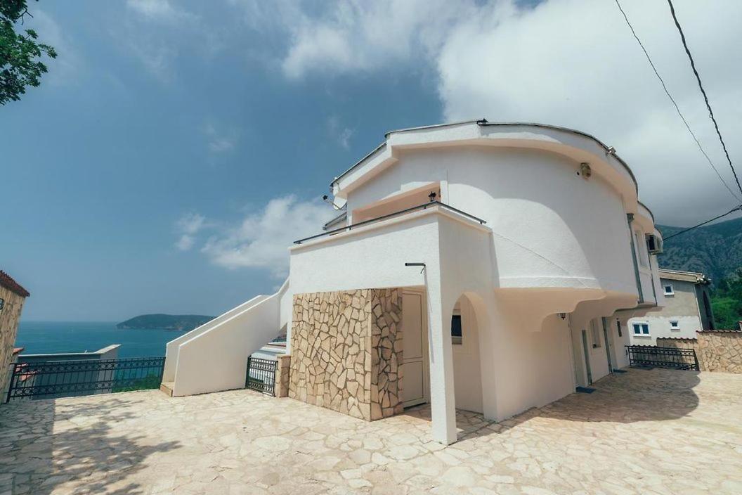 Apartmani Buena Vista バール エクステリア 写真