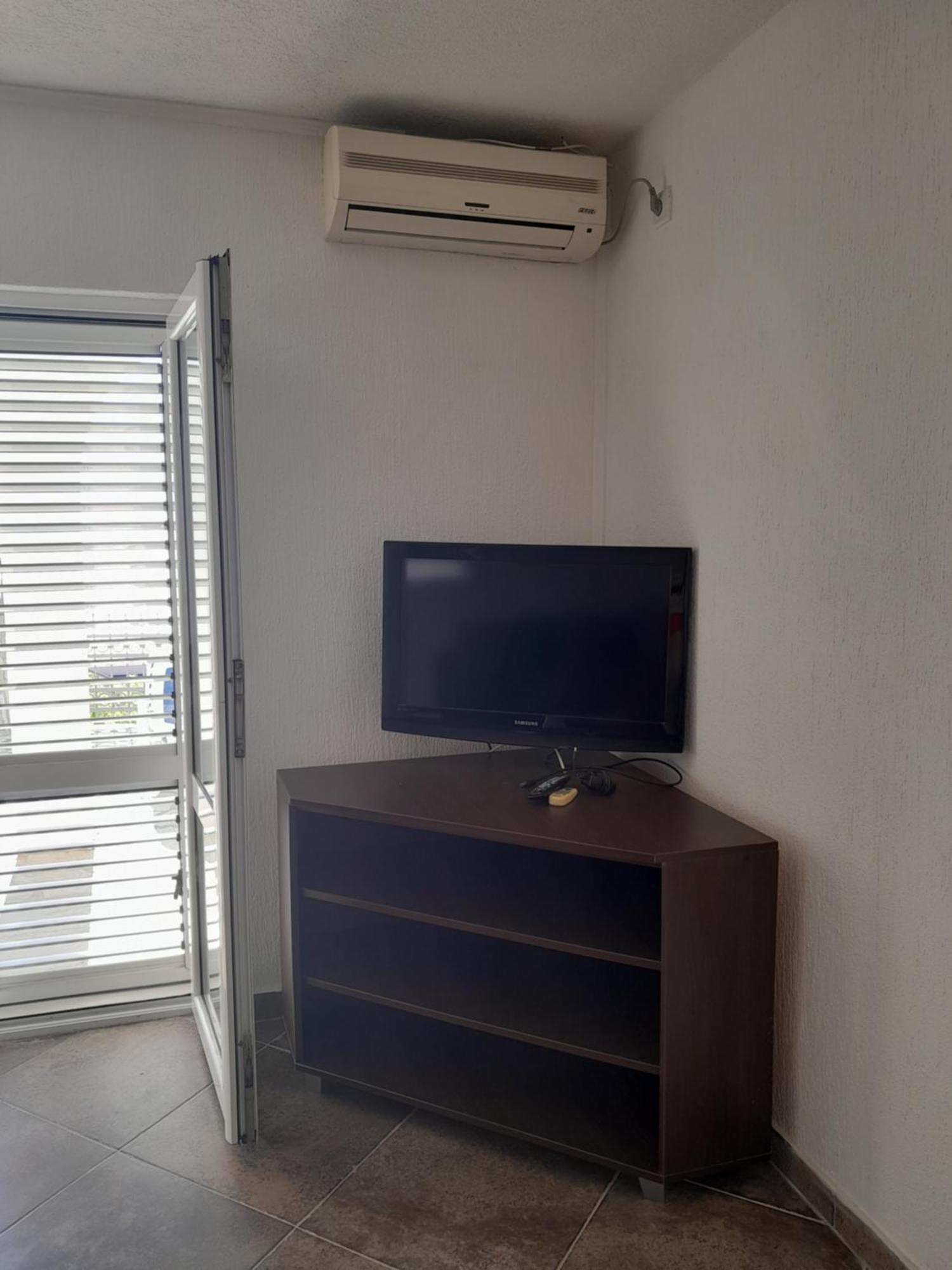 Apartmani Buena Vista バール エクステリア 写真