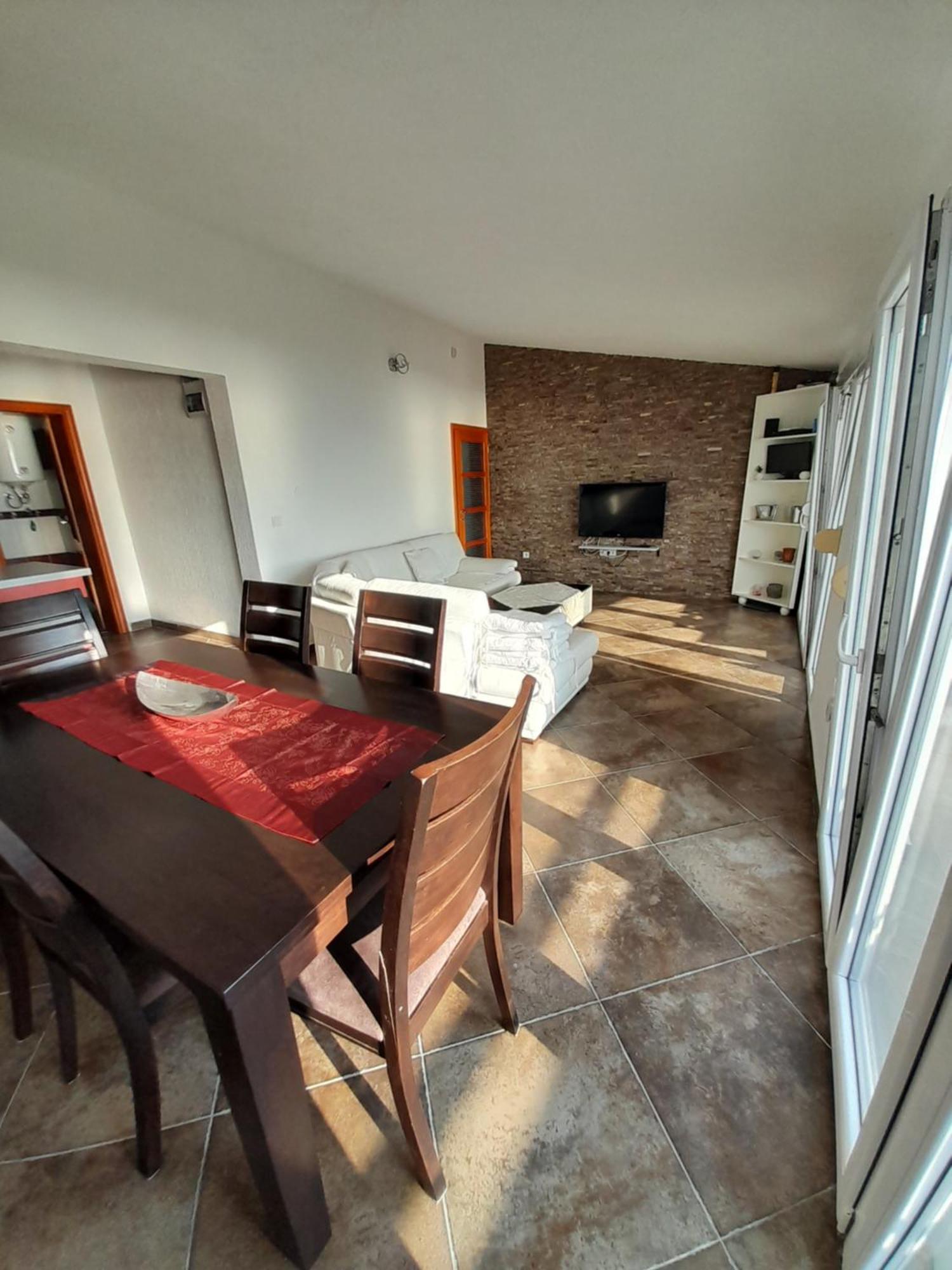 Apartmani Buena Vista バール エクステリア 写真